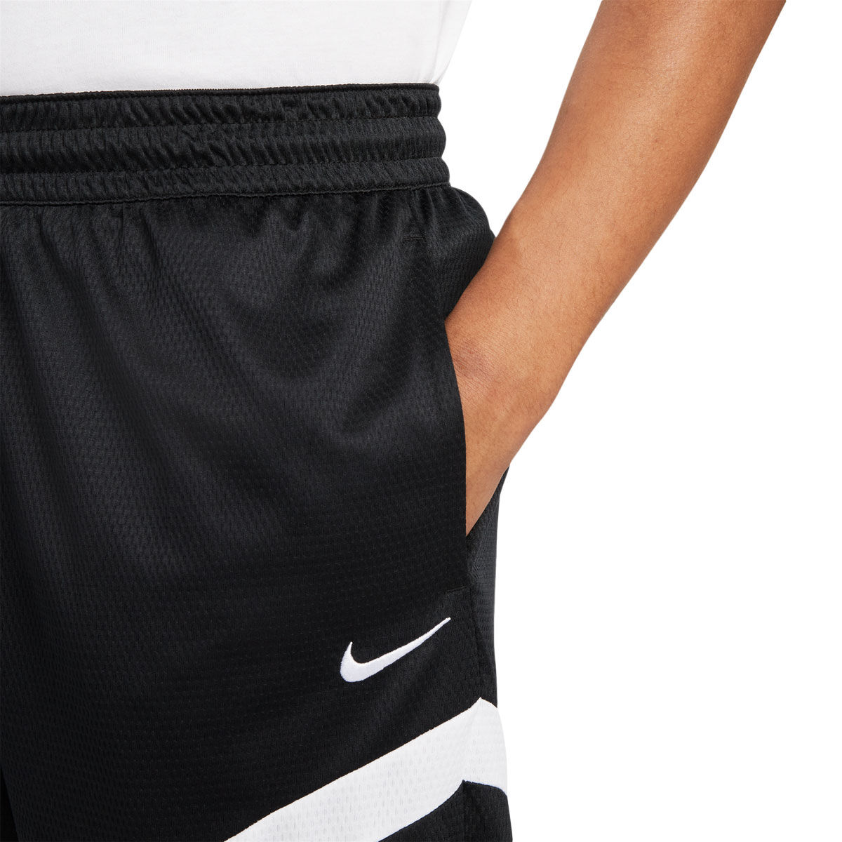 Nike basketball sale spotlight shorts mens