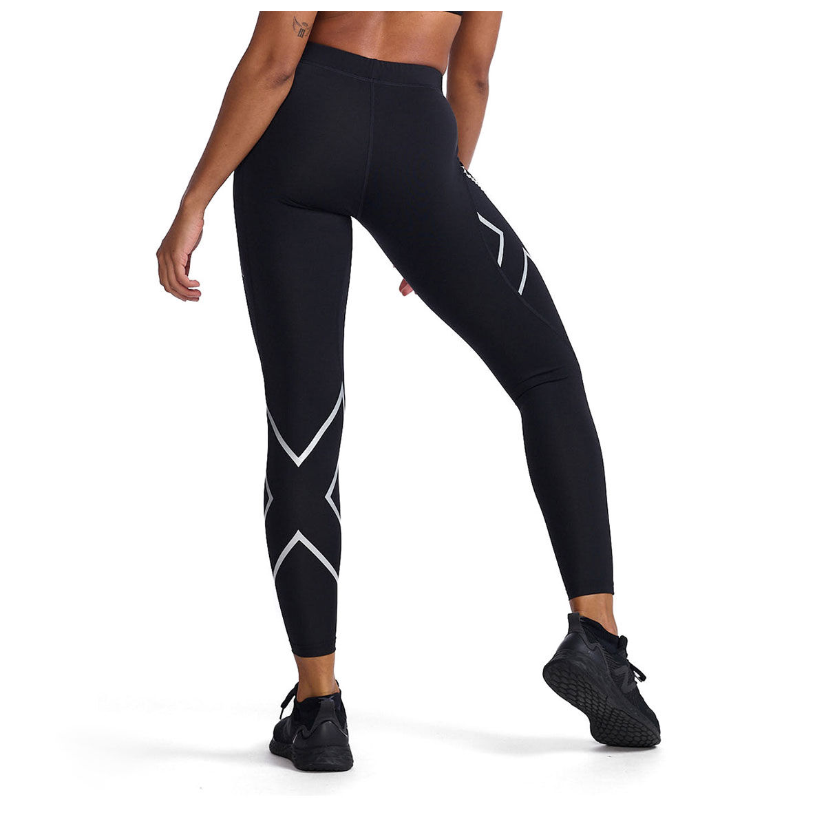 Buy Nike Women's Tight Fit The Pro Icon Clash Compression Leggings,  Black/Gold (X-Large, x_l) at Amazon.in