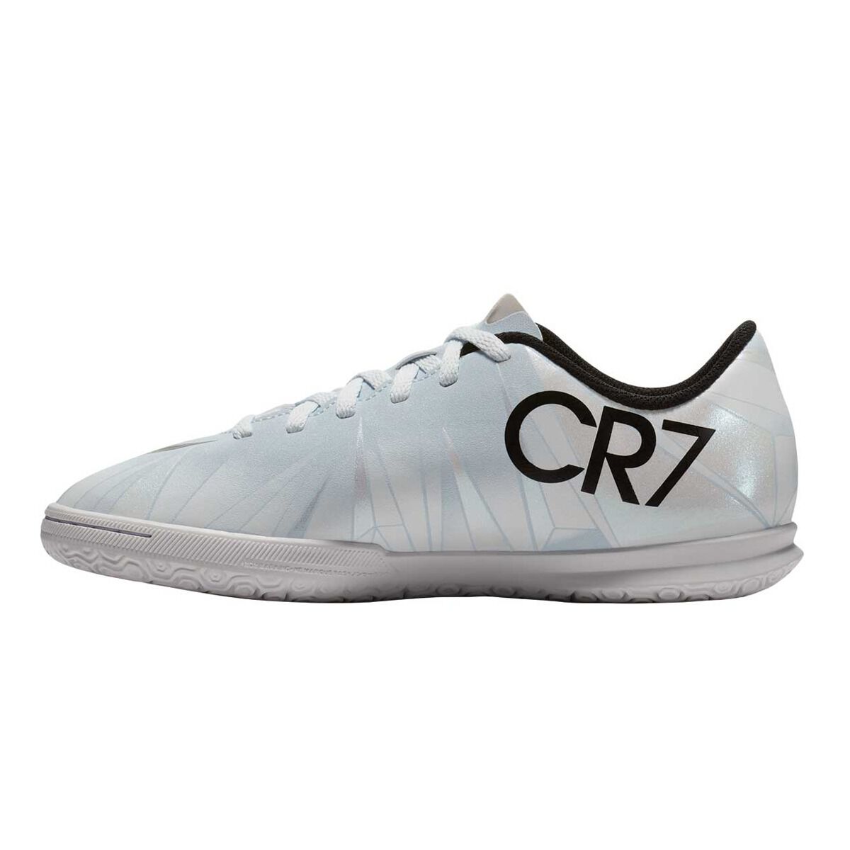 cr7 tennis shoes