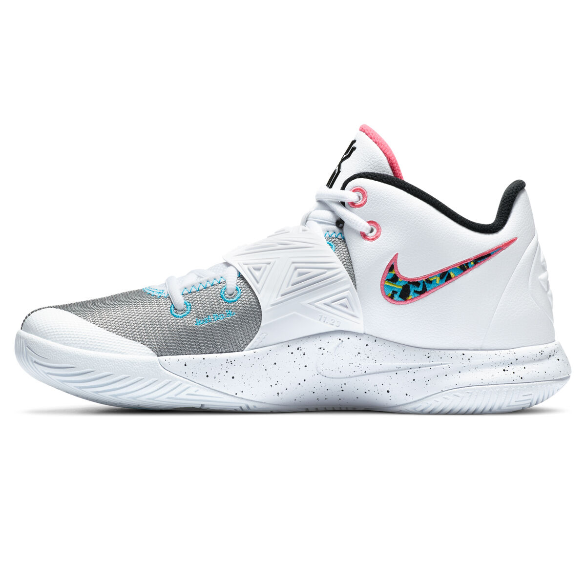 kyrie flytrap basketball shoes white