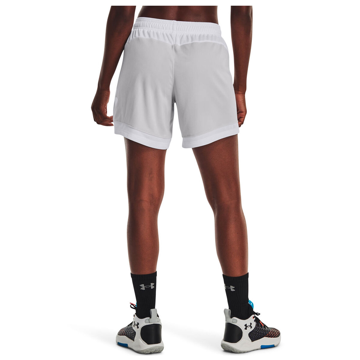  Under Armour Girls Baseline 6 Basketball Shorts, (001) Black /  / White, X-Small: Clothing, Shoes & Jewelry