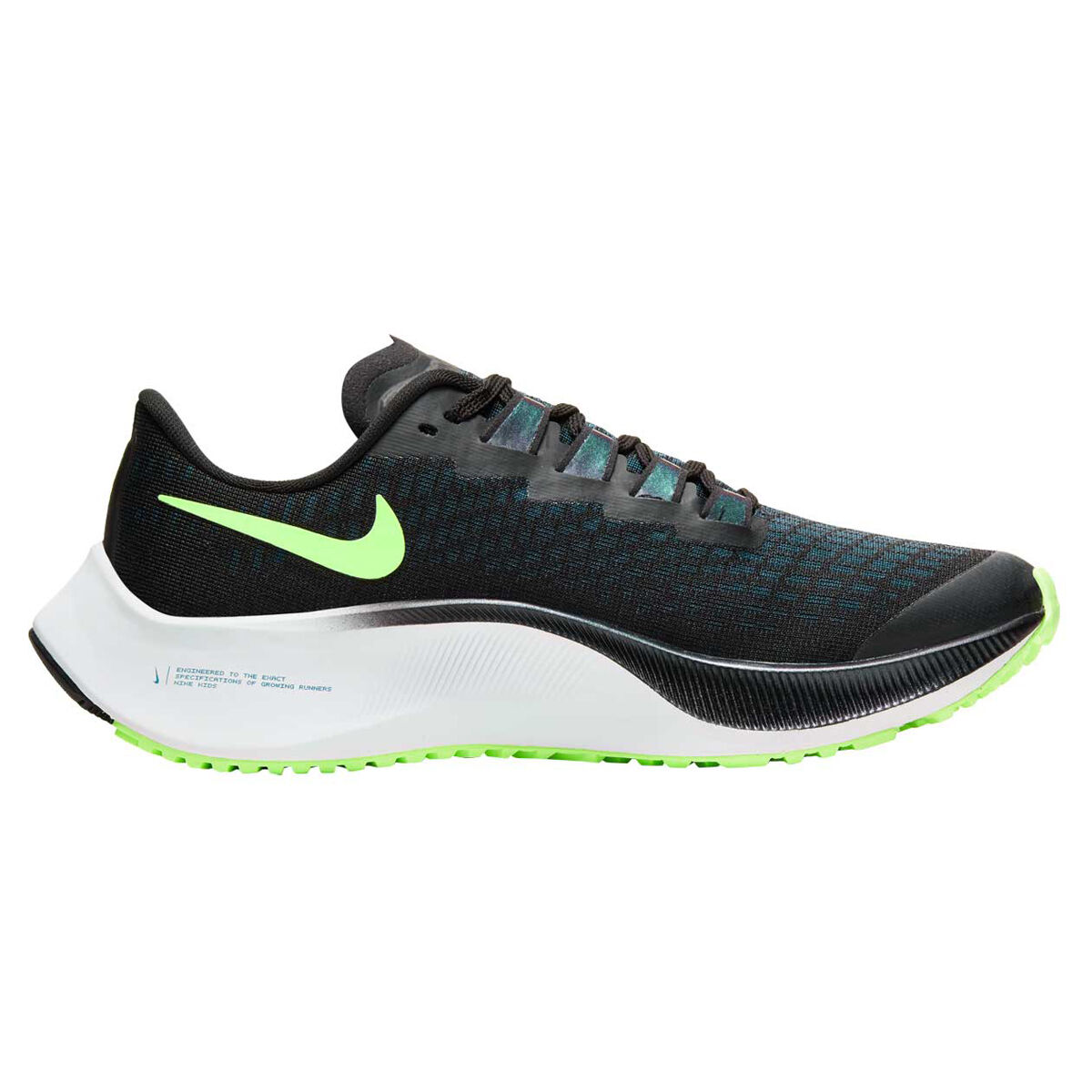 youth nike running shoes