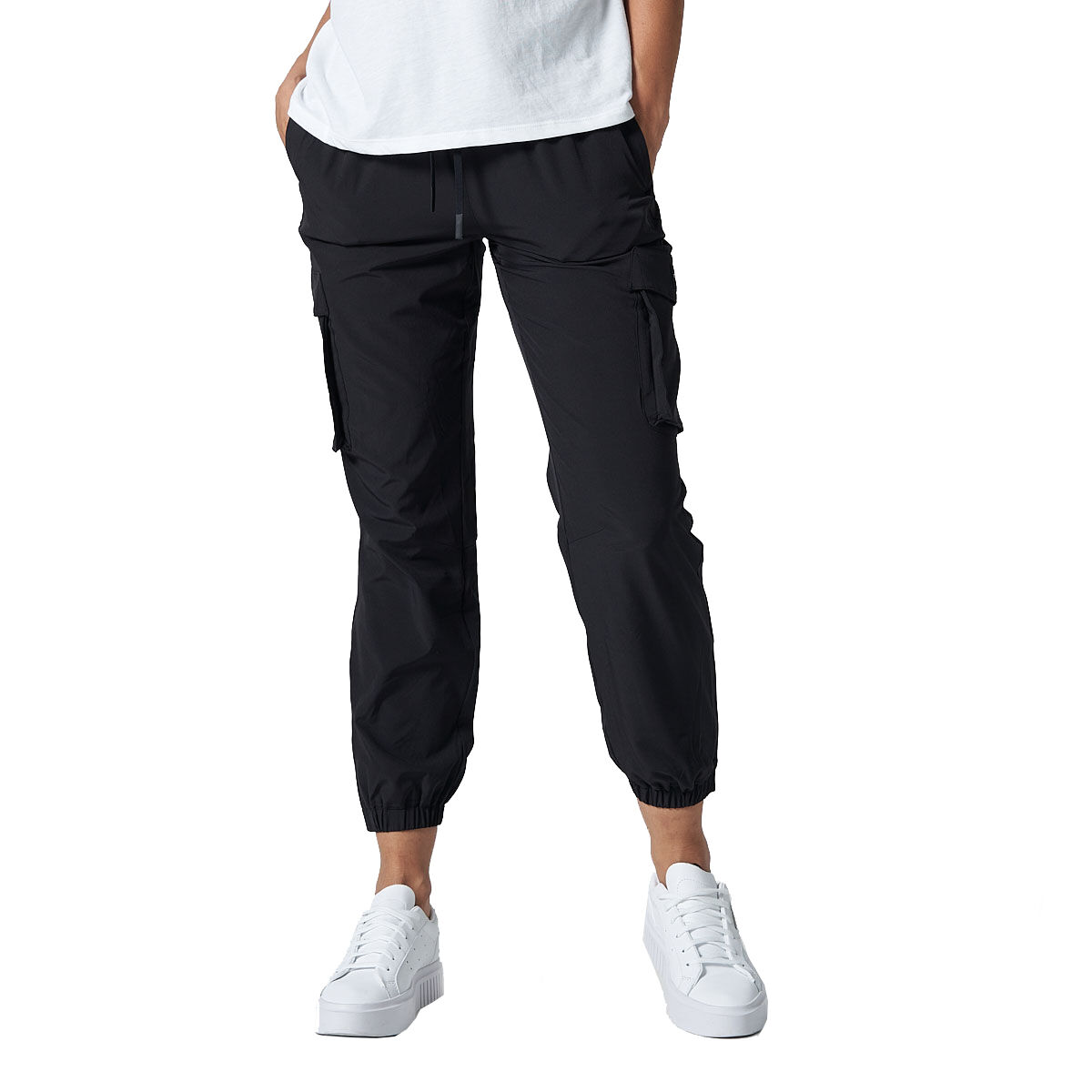 The North Face Women's Simple Logo Jogger Pants
