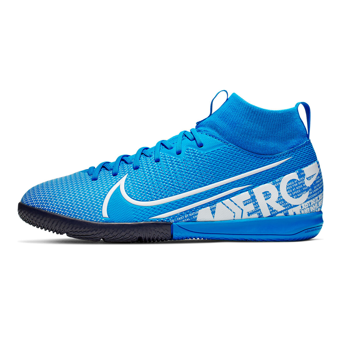 Nike Mercurial Superfly VI Academy MG Soccer Cleats.
