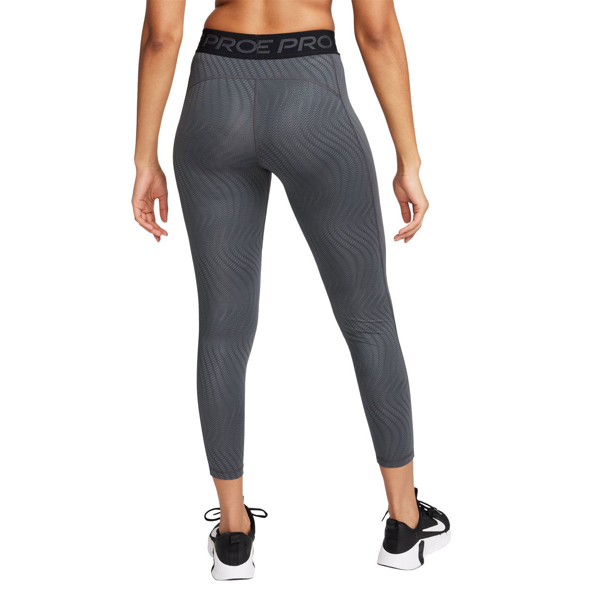 NWT Nike Pro HyperWarm leggings! Brand new with tags price is firm. The Nike  Pro HyperWarm Women's Tights c…