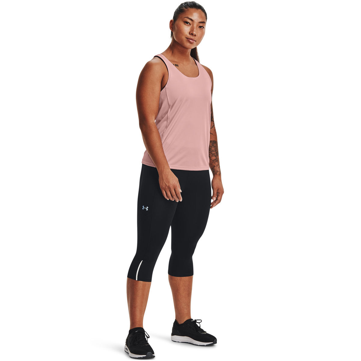 Under Armour HeatGear Womens 3/4 Capri Running Tights - Black – Start  Fitness