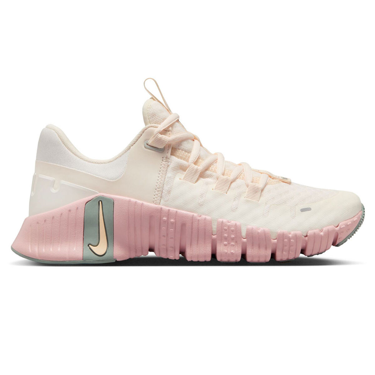 Women's nike clearance metcon 5