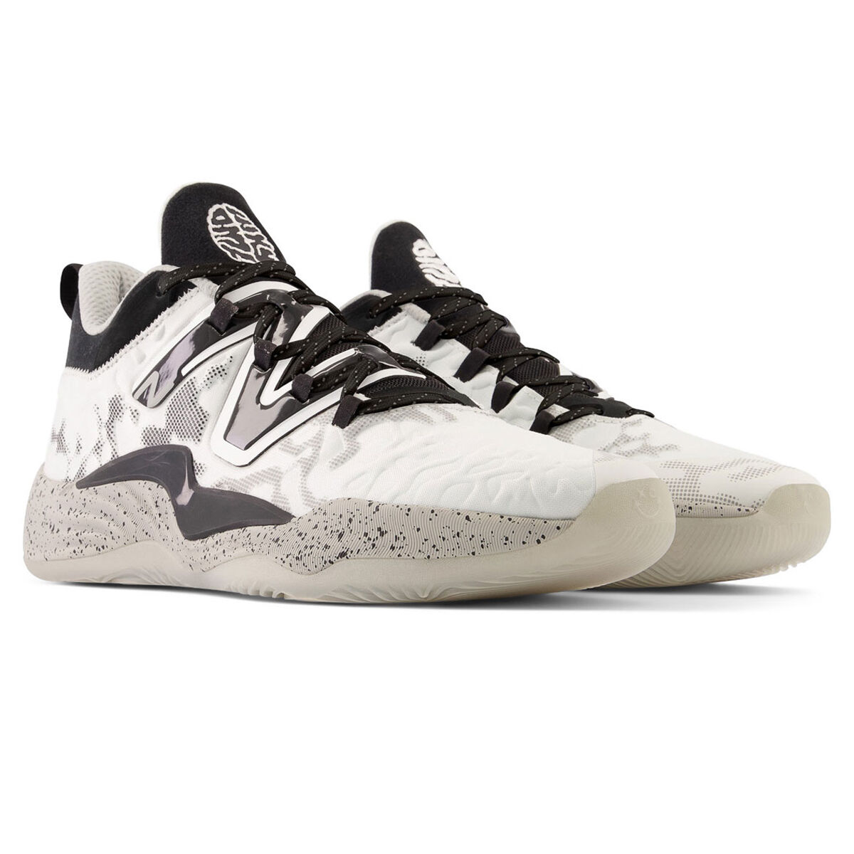 New Balance Two WXY V3 Essentials Basketball Shoes White/Black US